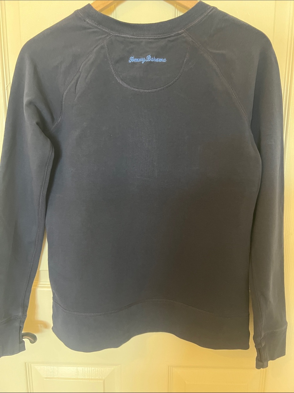 Tommy Bahama ALOHA Appliqué Pullover Sweatshirt Patriotic Embellished Crewneck - Picture 3 of 14
